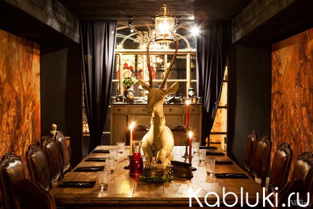 Oldich Dress and Drink