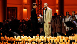 Lumisfera. ��������� �������� � ����� � 8000 ������.