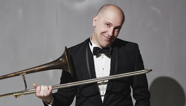 ������� ������ ����������. Contra suite