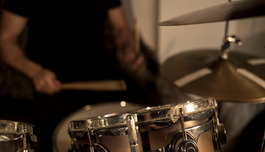 Korn, Slipknot, Deftones, Limp Bizkit � Nirvana - Tribute Fest!